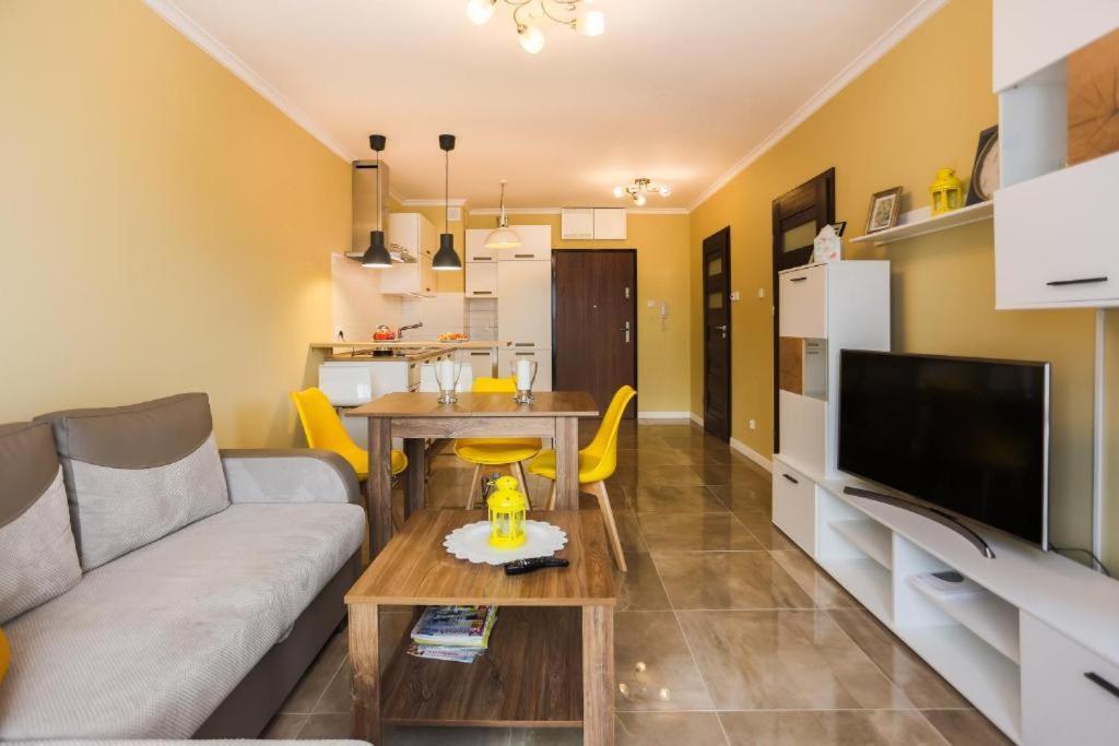 Apartament Bursztynowy Swinoujscie Luaran gambar