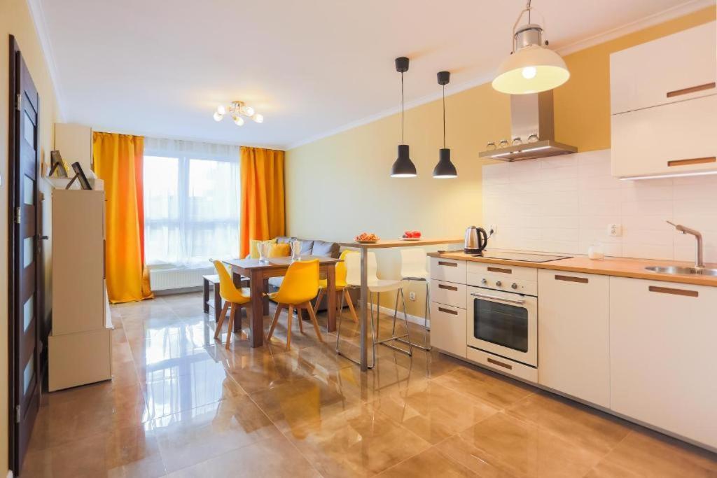 Apartament Bursztynowy Swinoujscie Luaran gambar